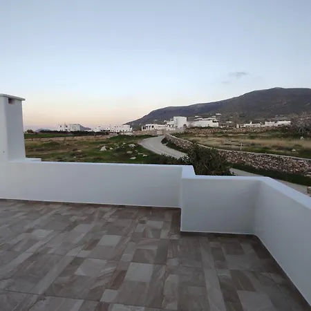 Aparthotel Kallista - Sunlit 4*