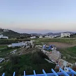 Aparthotel Kallista - Sunlit 4*