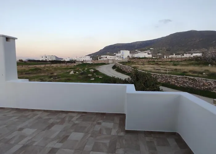 Ξενοδοχείο με διαμερίσματα Kallista - Sunlit 4*