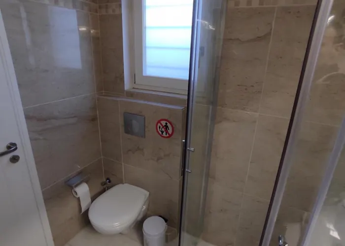 Ξενοδοχείο με διαμερίσματα Kallista - Sunlit Παράσπορος